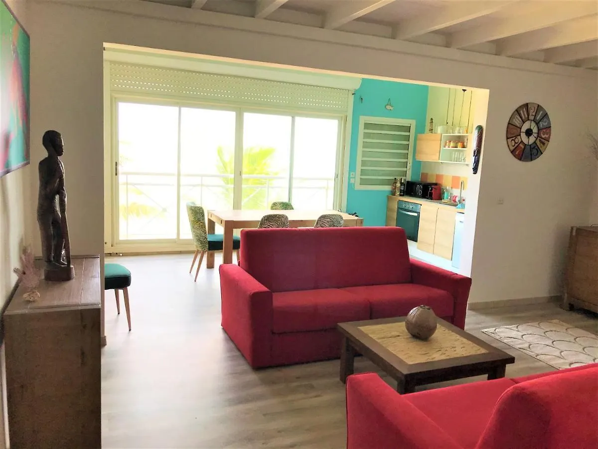 Appart vue mer 7/9p, accès direct plage et piscine Seze 0*,  Guadalupa